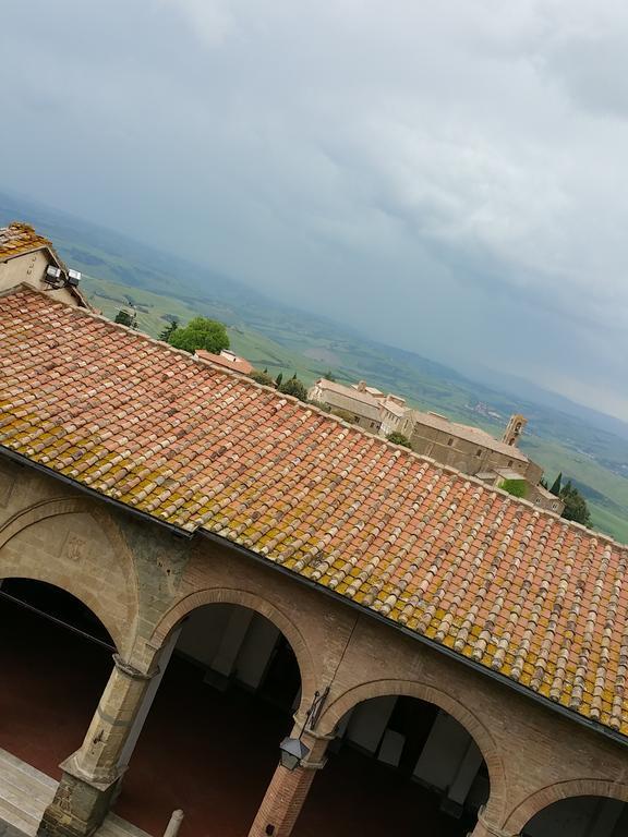 Scalette Di Piazza B&B Montalcino Exterior photo